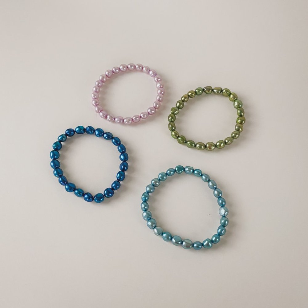 Natural Freshwater Pearl Dyed Blue Green Purple Set of Four Stretch Bracelets - Picture 9 of 10